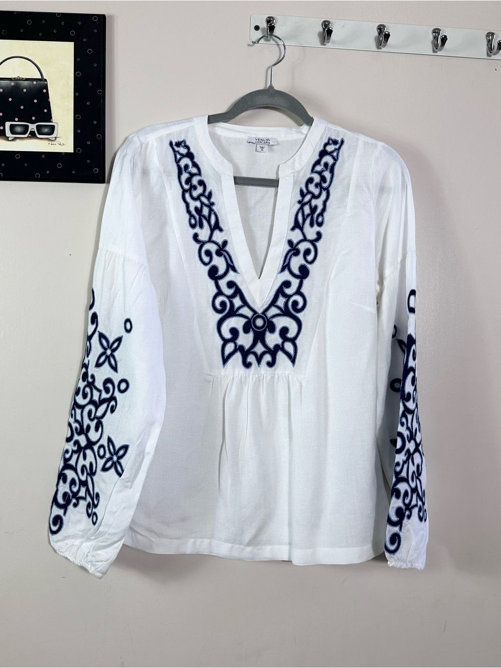 VENUS x LASCANA White Peasant Tunic with Navy Embroidery linen and cotton